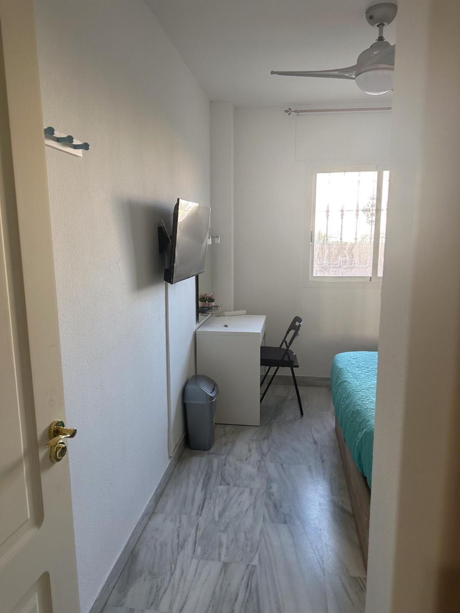 Torremolinos Habitaciones Privada En Apartamentos Compartidos Exterior foto