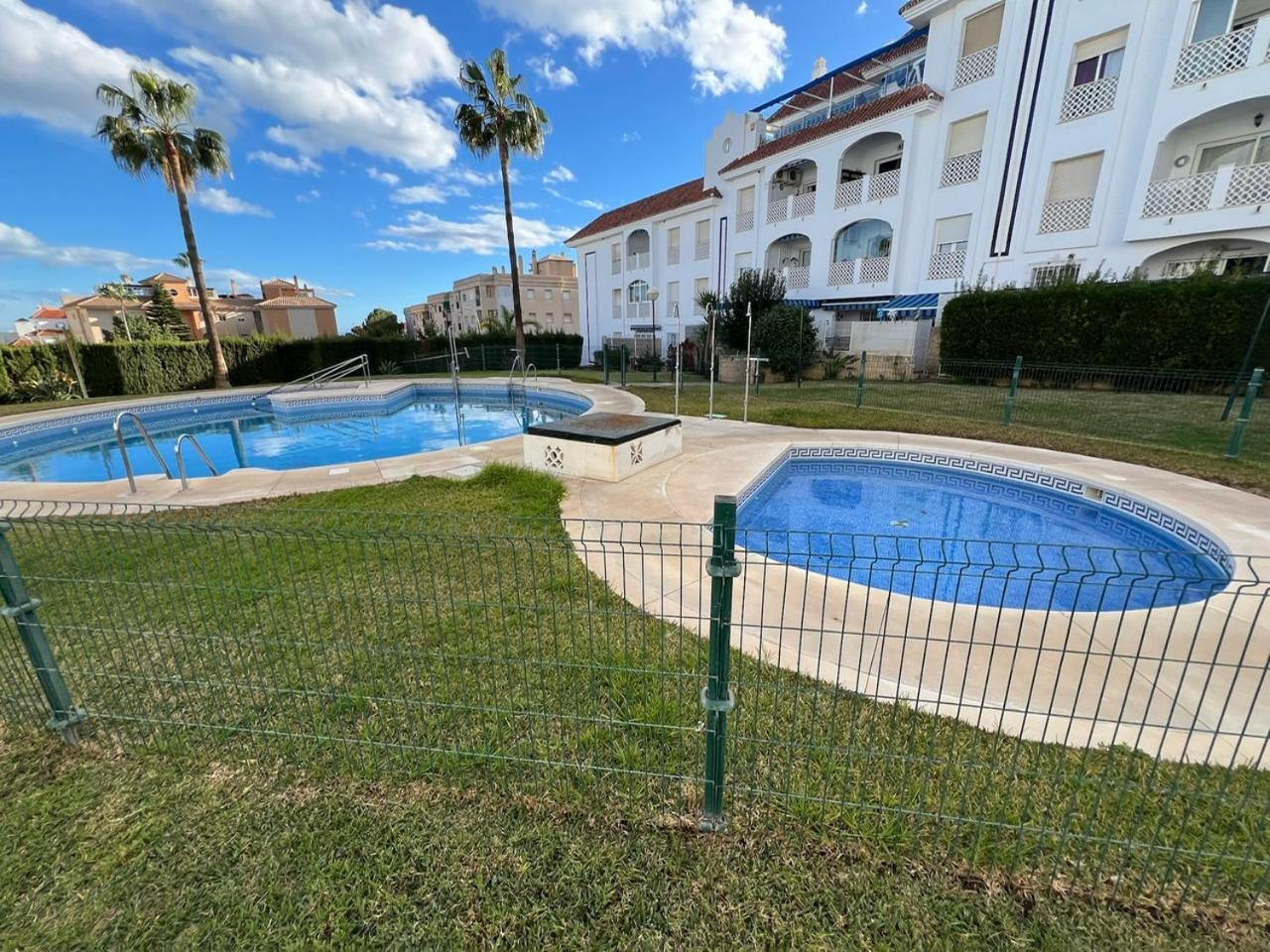 Torremolinos Habitaciones Privada En Apartamentos Compartidos Exterior foto
