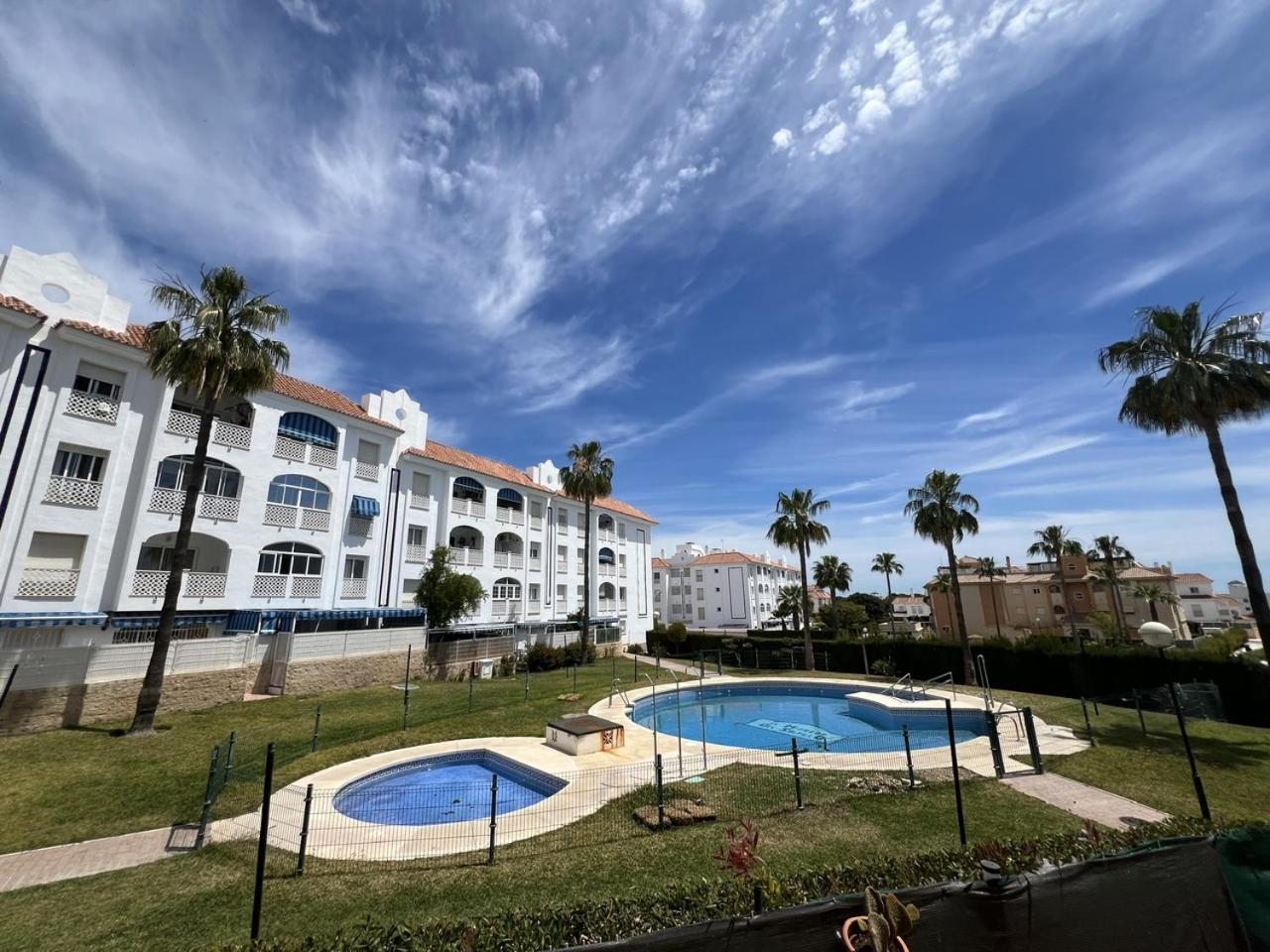 Torremolinos Habitaciones Privada En Apartamentos Compartidos Exterior foto